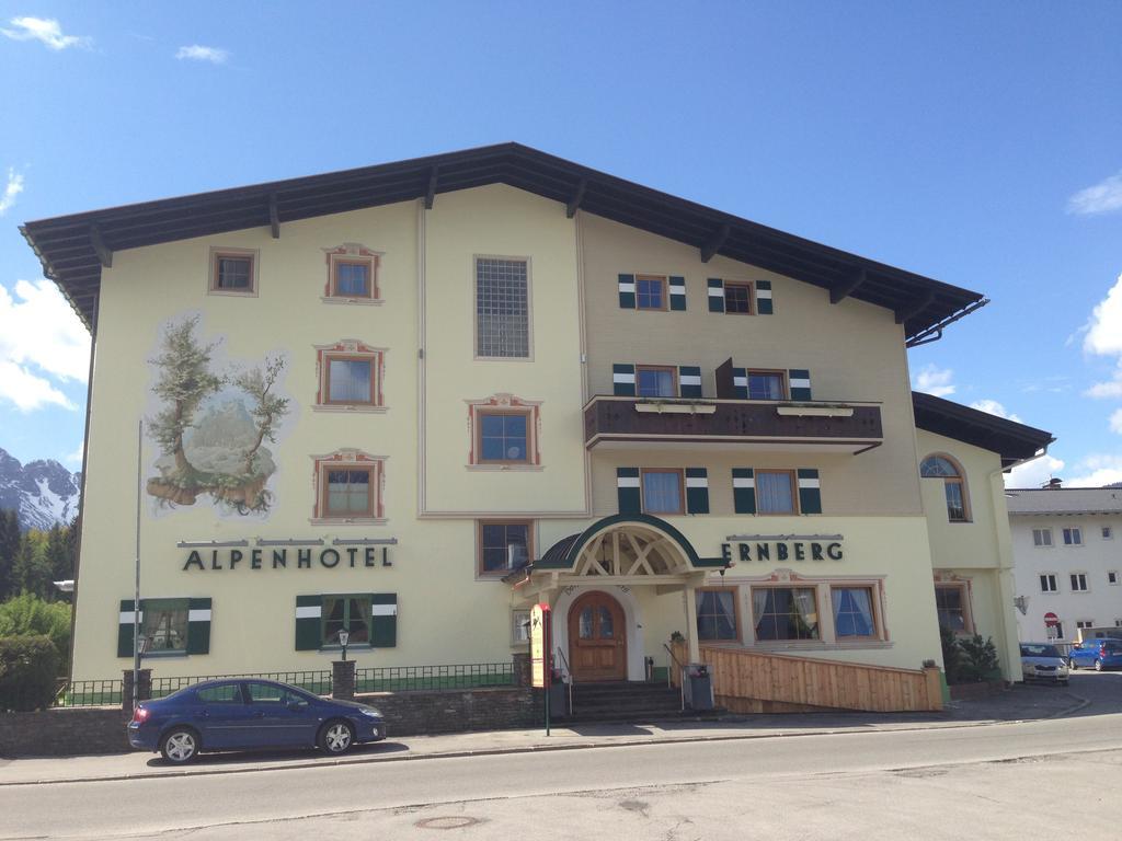 Alpenhotel Ernberg Reutte Exterior foto
